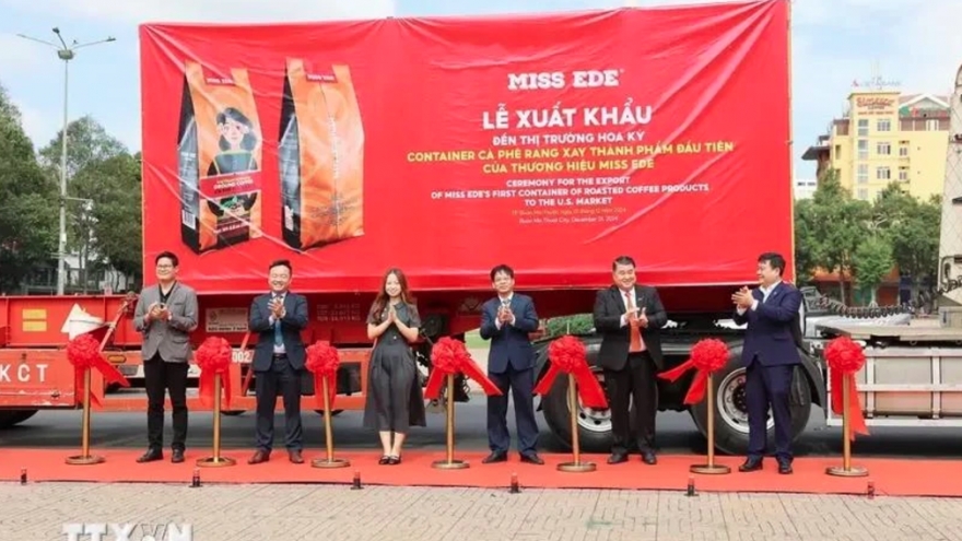 Dak Lak company exports first roasted coffee container to US